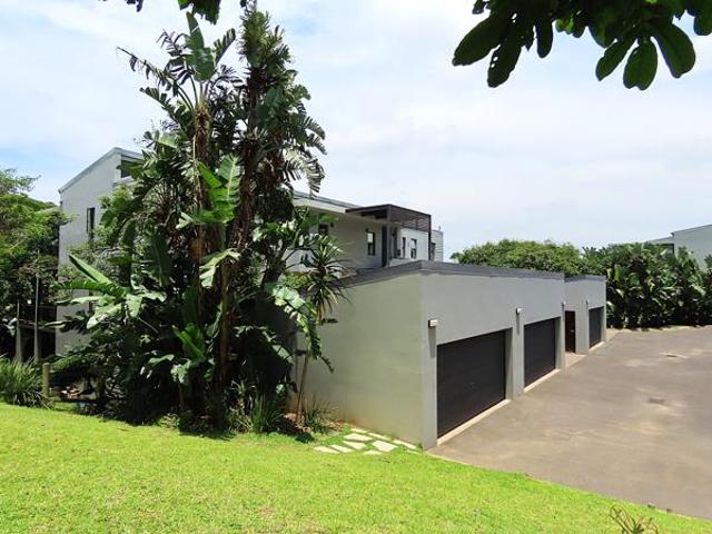 Apartment for sale in Princess Grant, Kwazulu-natal