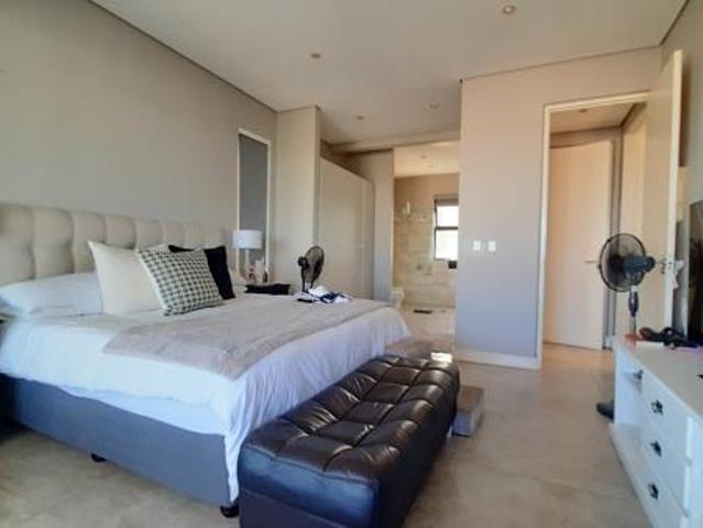 Apartment for sale in Princess Grant, Kwazulu-natal