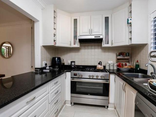 Apartment for rent in Seaview, Kwazulu-natal