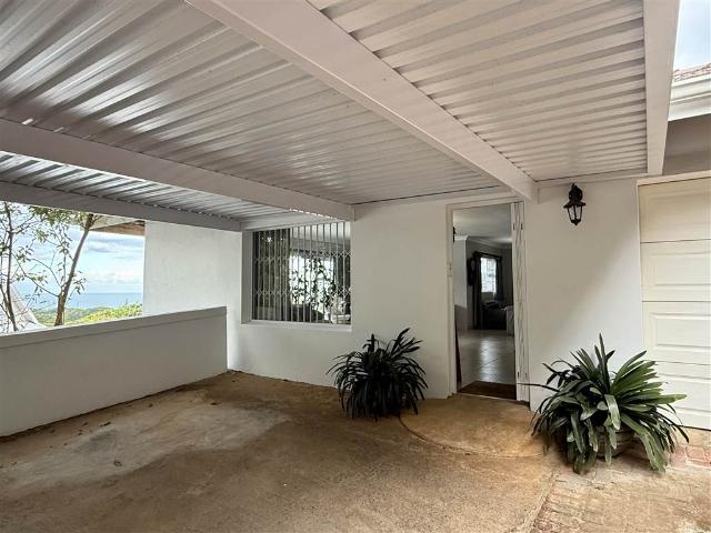 Apartment for sale in Seaview, Kwazulu-natal