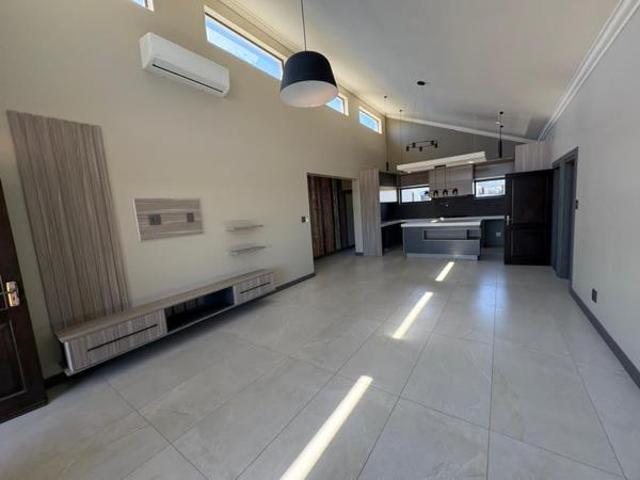 Apartment for sale in Frances Baard, Northern Cape