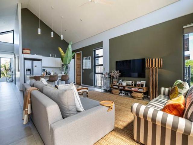 Apartment for sale in Ballito, KwaDukuza Local Municipality