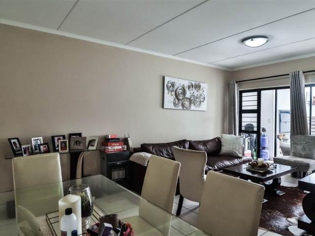 Apartment for sale in Waterkloof, Gauteng