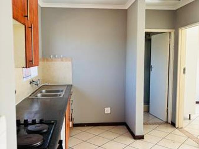 Apartment for rent in Waterkloof, Gauteng