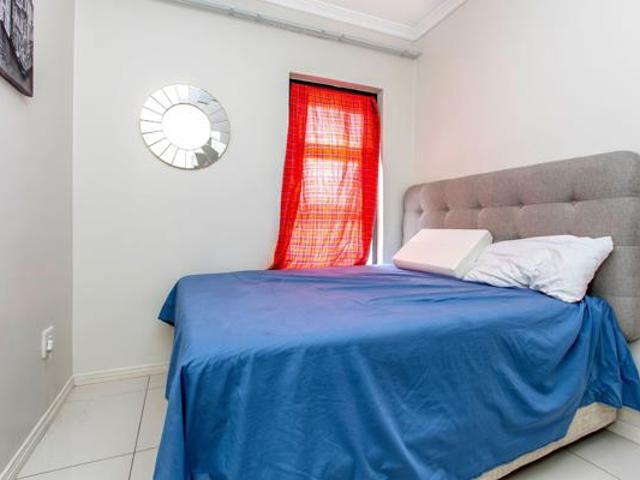 Apartment for sale in Vosloorus, Gauteng
