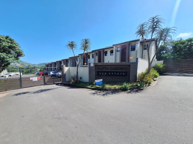 Apartment for sale in Queensburgh, Kwazulu-natal