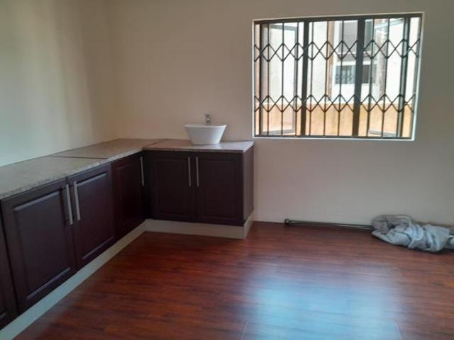 Apartment for rent in Seaview, Kwazulu-natal