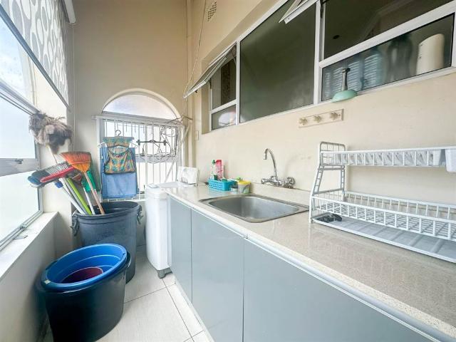 Apartment for sale in Seaview, Kwazulu-natal