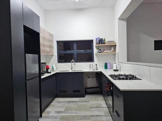 Apartment for rent in Seaview, Kwazulu-natal