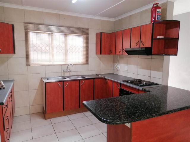 Apartment for sale in Mount Moreland, Kwazulu-natal