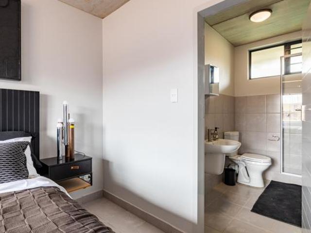 Apartment for rent in Waterkloof, Gauteng