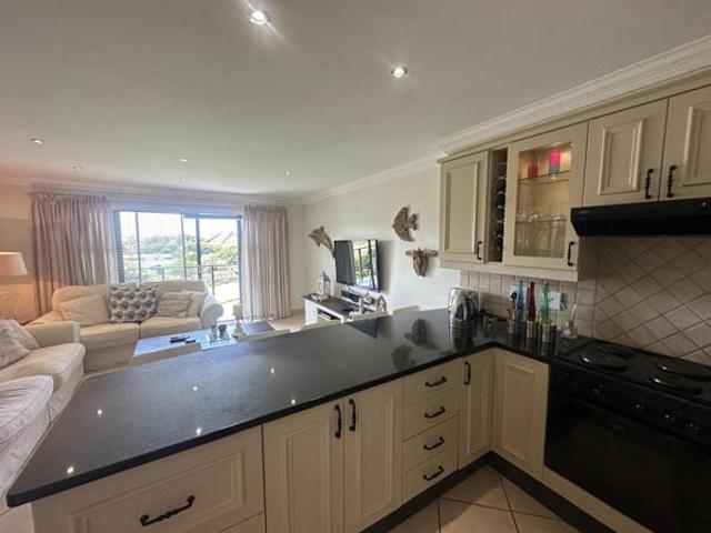 Apartment for sale in Jeffreys Bay, Kouga Local Municipality
