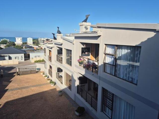 Apartment for sale in Cape St Francis, Eastern Cape