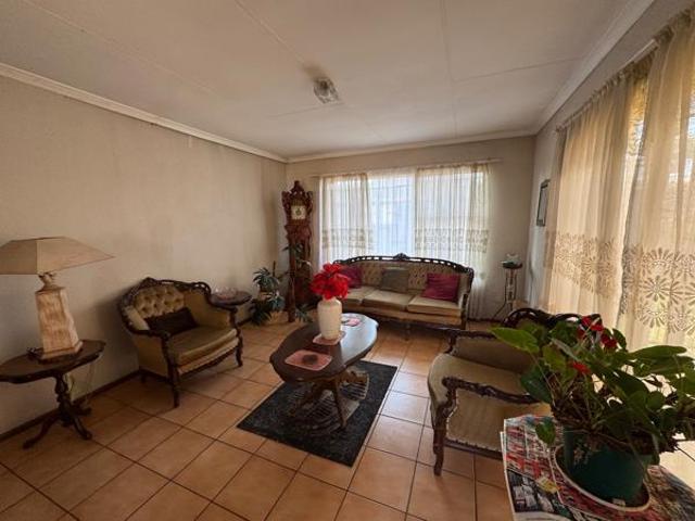 Apartment for rent in West Rand Garden estates, Westonaria Local Municipality