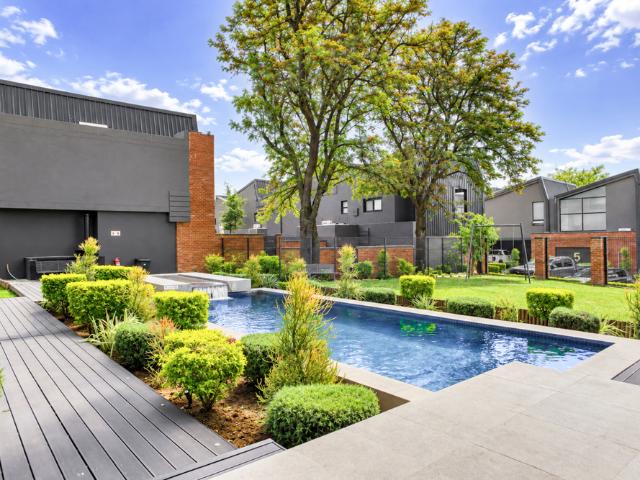 Apartment for sale in Sandton, City of Johannesburg Metropolitan Municipality