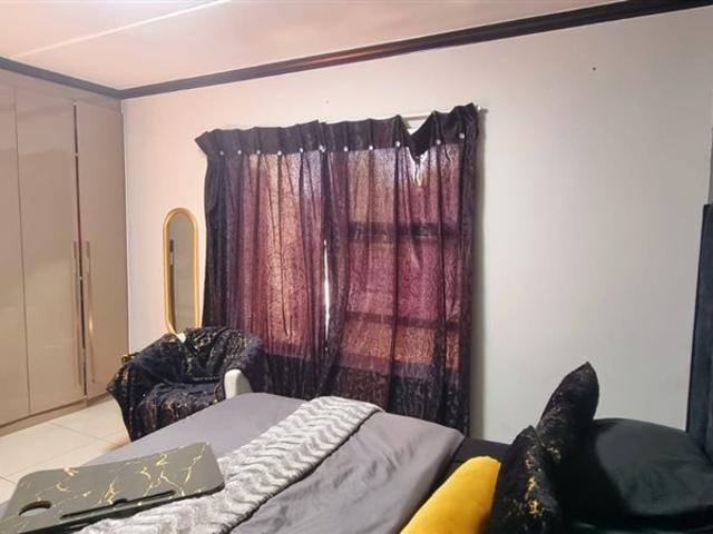 Apartment for sale in Vosloorus, Gauteng
