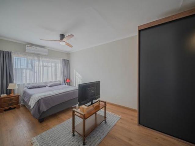 Apartment for rent in Waterkloof, Gauteng