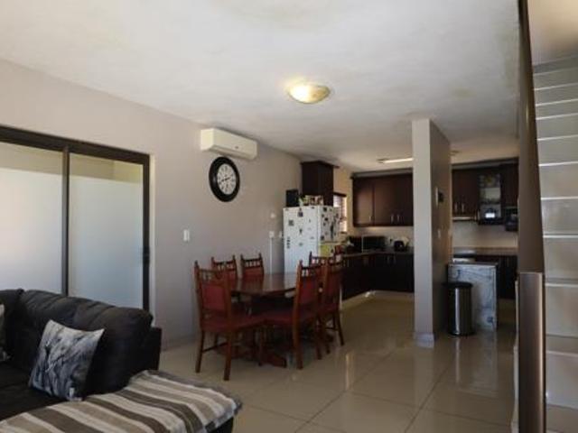 Apartment for sale in Umdloti, Kwazulu-natal