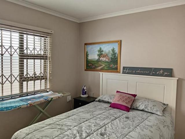 Apartment for sale in Umdloti, Kwazulu-natal