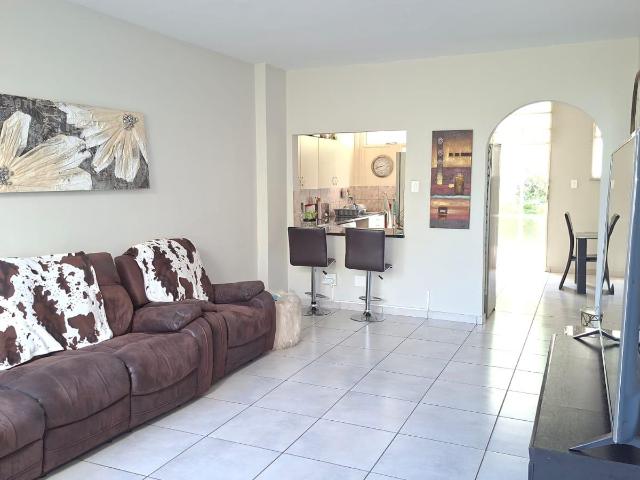 Apartment for sale in Vosloorus, Gauteng