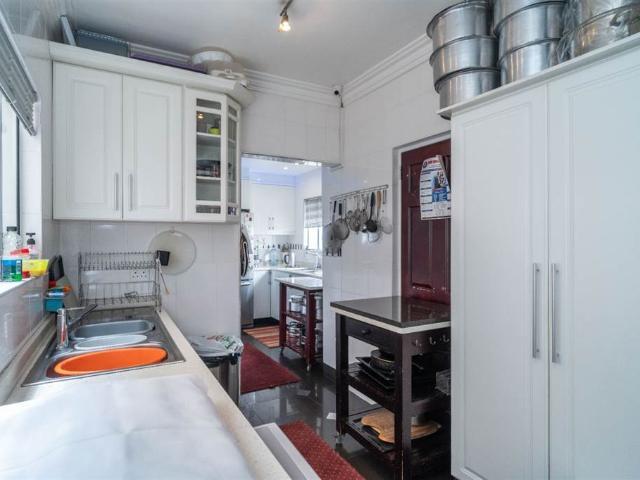 Apartment for sale in Seaview, Kwazulu-natal