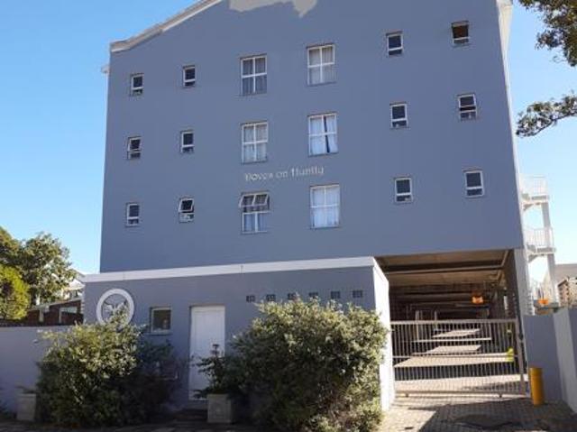 Apartment for rent in Makhanda, Makana Local Municipality