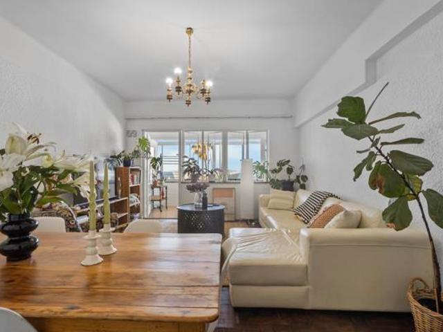 Apartment for sale in Cape Town, Western Cape