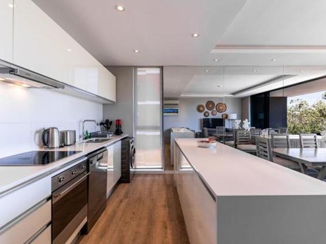 Apartment for sale in Cape Town, Western Cape