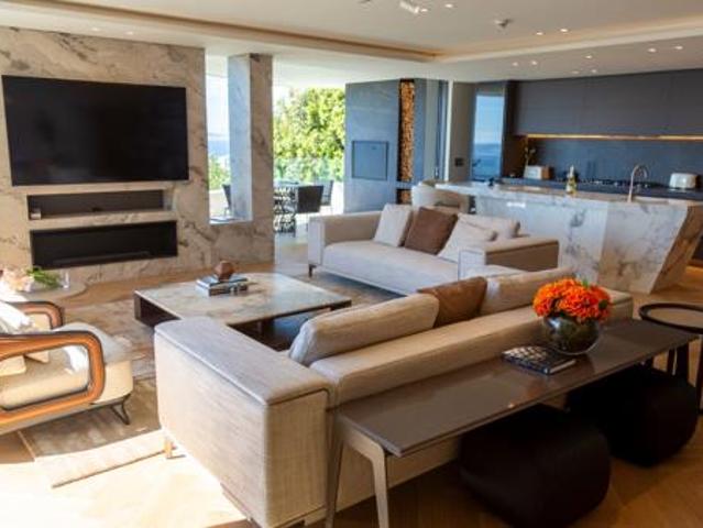 Apartment for sale in Cape Town, Western Cape