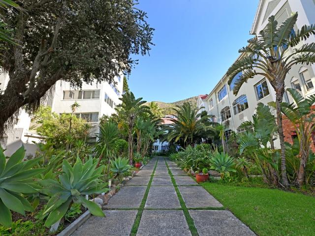Apartment for sale in Green Point, Cape Town