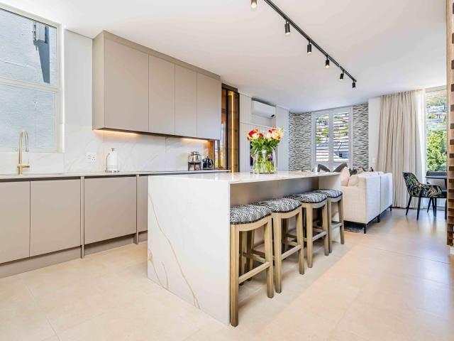 Apartment for sale in Cape Town, Western Cape