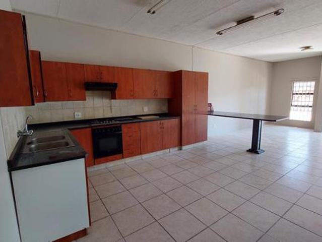 Apartment for rent in Potchefstroom, Tlokwe Local Municipality
