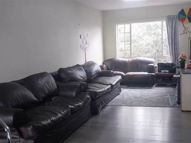 Apartment for sale in Tembisa, Gauteng