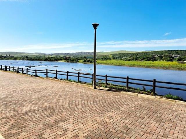 Apartment for rent in Groot Brak Rivier, Western Cape