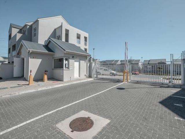 Apartment for sale in Cape Town, Western Cape