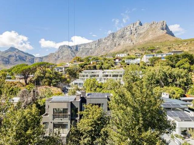 Apartment for sale in Cape Town, Western Cape