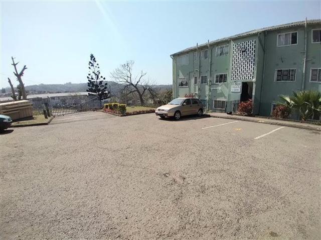 Apartment for rent in Queensburgh, Kwazulu-natal