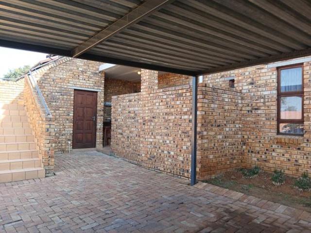 Apartment for rent in Westonaria, Gauteng