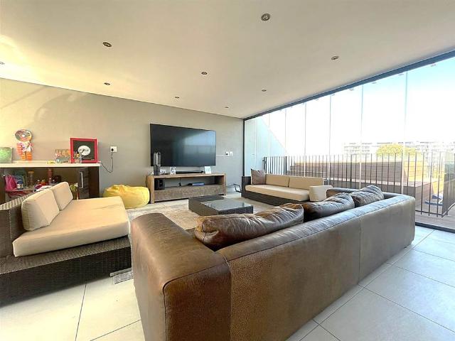 Apartment for sale in Johannesburg