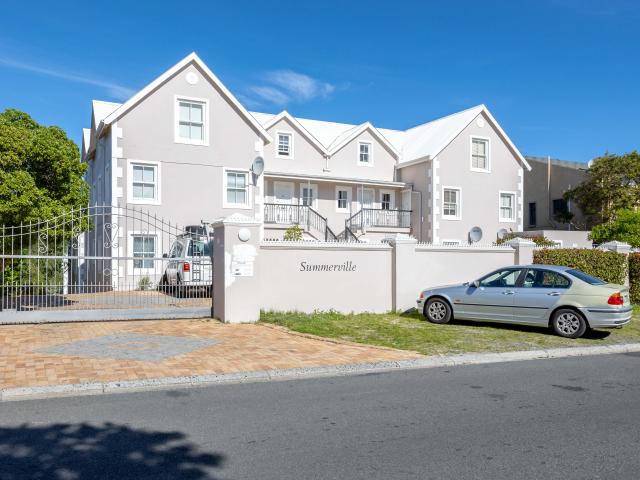 Apartment for rent in Hout Bay, Western Cape