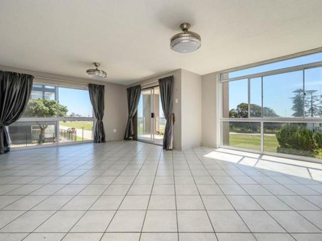 Apartment for sale in Eastern Cape