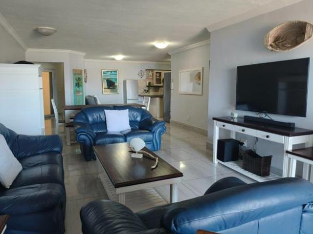 Apartment for sale in Jeffreys Bay, Eastern Cape