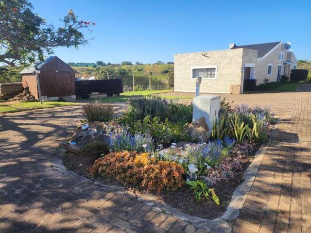 Apartment for sale in Cape St Francis, Eastern Cape