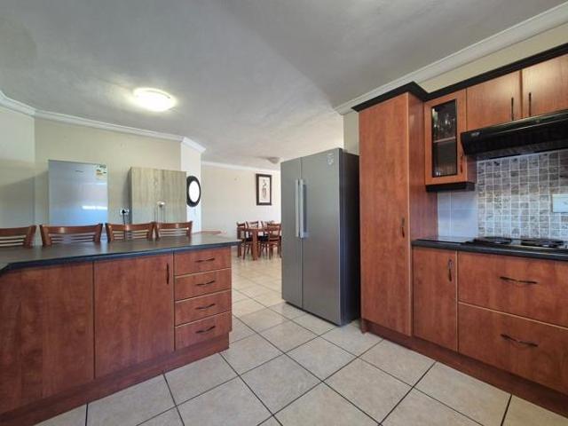 Apartment for sale in Cape St Francis, Eastern Cape
