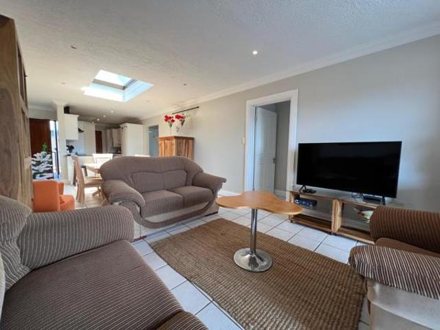 Apartment for sale in Cape St Francis, Eastern Cape