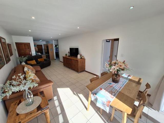 Apartment for sale in Cape St Francis, Eastern Cape