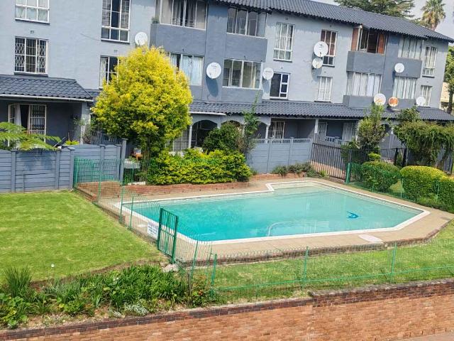 Apartment for sale in Vosloorus, Gauteng