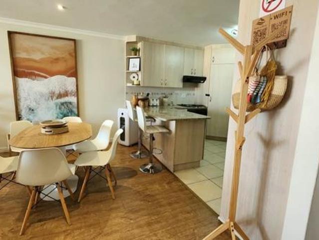 Apartment for sale in Jeffreys Bay, Kouga Local Municipality