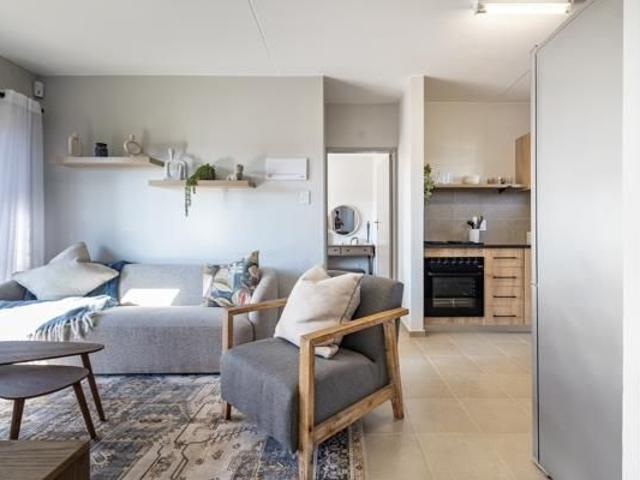 Apartment for rent in Waterkloof, Gauteng