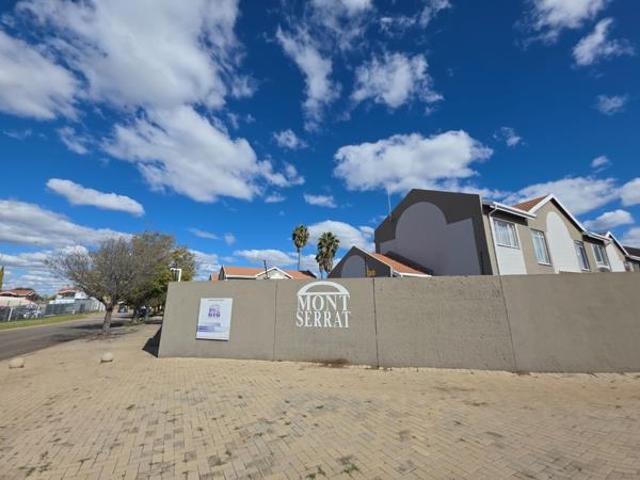 Apartment for sale in Dr Kenneth Kaunda, North West